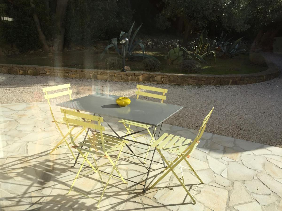 Maison Privee Au Calme Dans Mas Provencal Villa Sanary-sur-Mer Kültér fotó